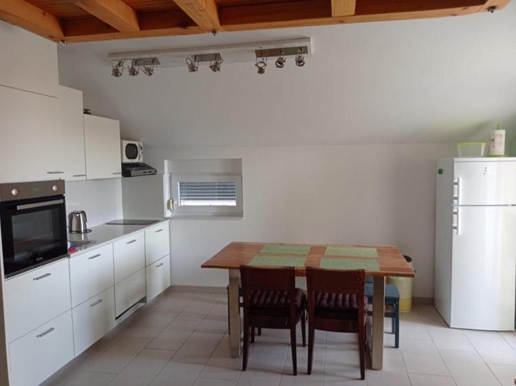 Apartment Lavanda Mandre Extérieur photo
